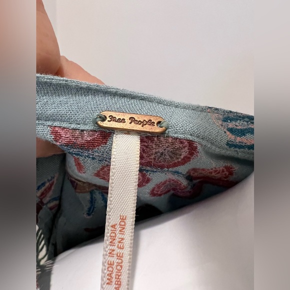 Free people - Picture 9 of 9